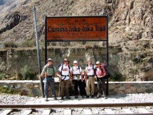 Inca Trail - the group at the start of the Camino Inca