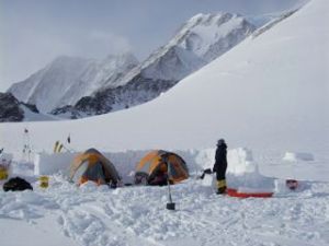 Building snow block walls at Low Camp, Mt. Vinson.